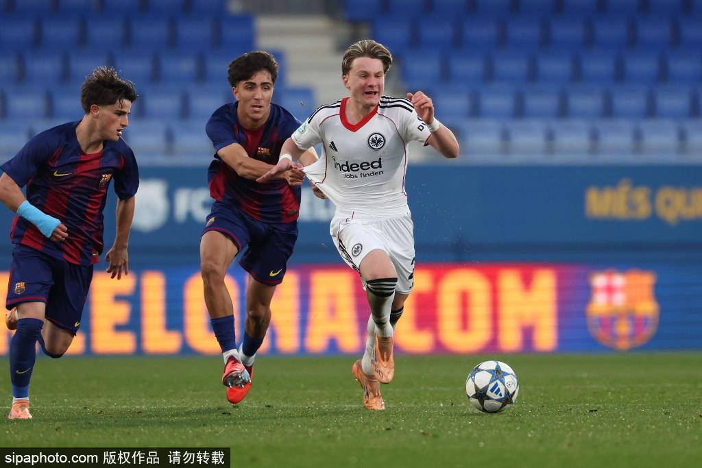 西甲2025年度积分榜：巴萨96分居首，皇马86分次席，马竞第4